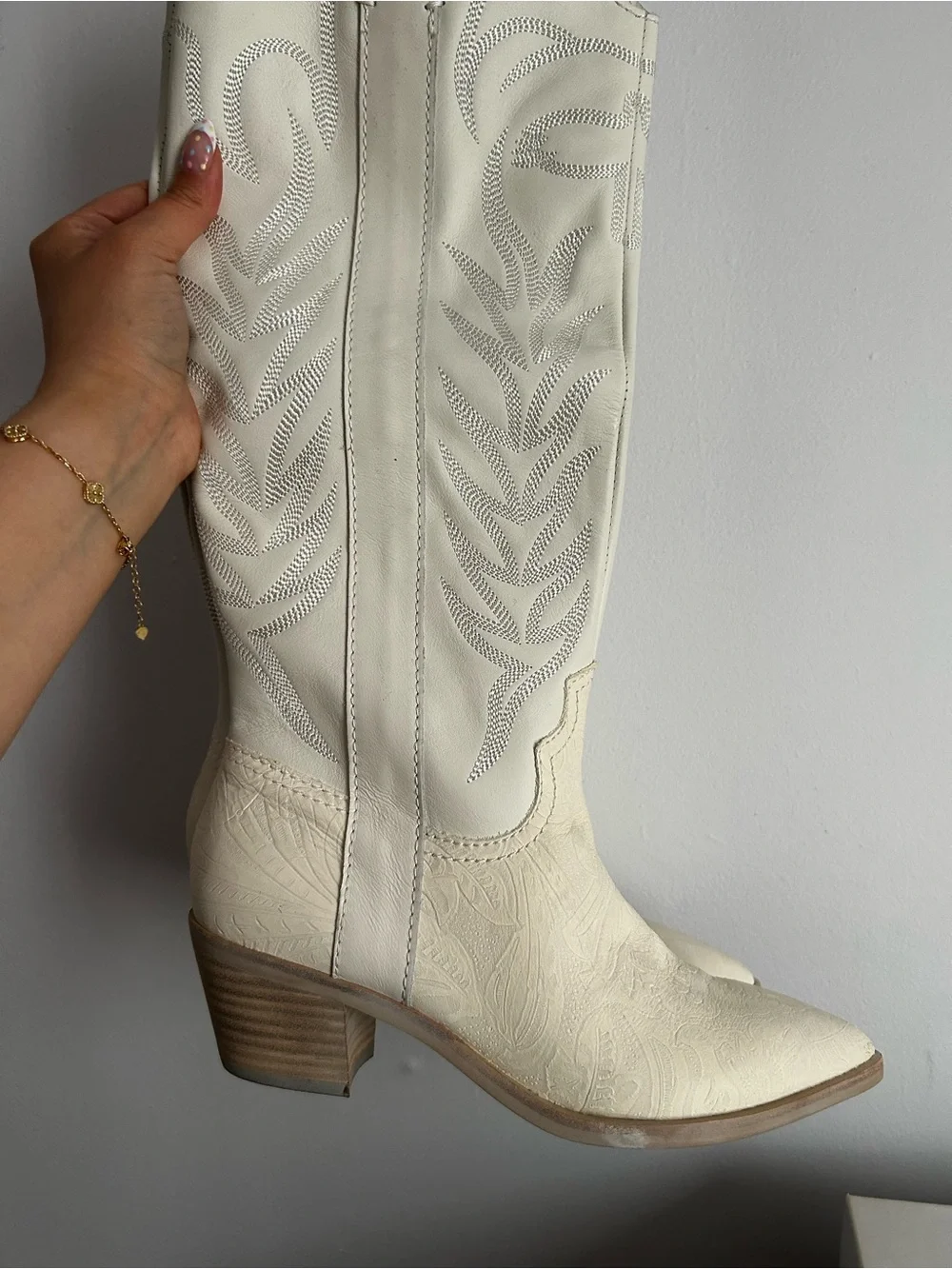 Dolce Vita White/Cream Embossed Western Boots